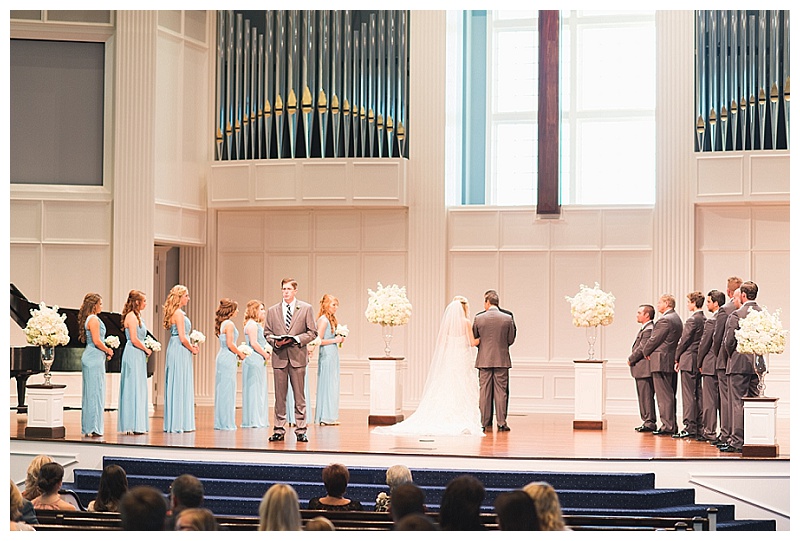 Dallas Baptist Univeristy Wedding Florals