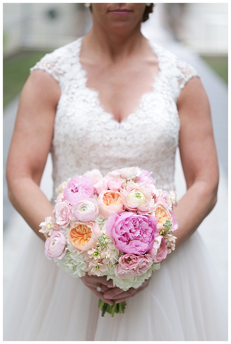 Marie Gabrielle traditional Wedding Flowers