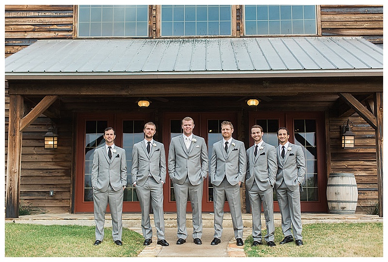 Blush, pink and white Dallas wedding flowers