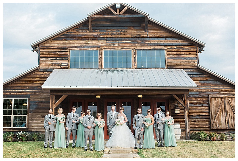 Blush, pink and white Dallas wedding flowers