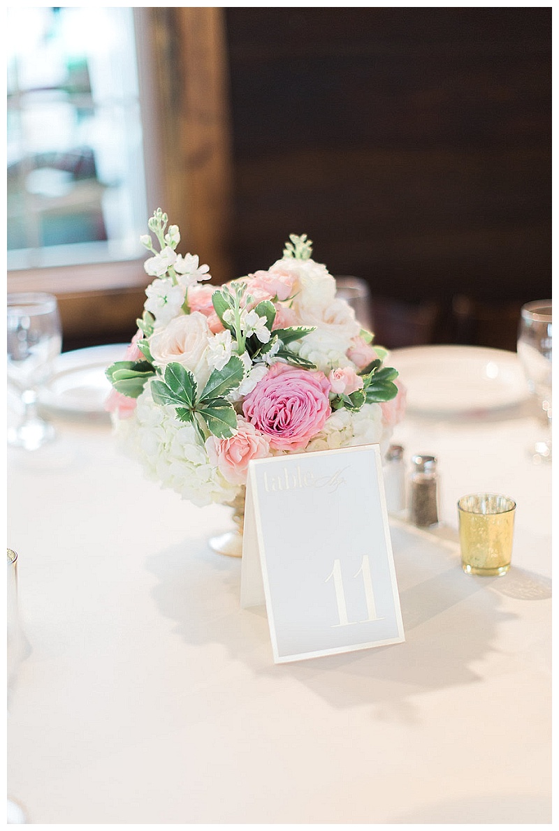 Blush, pink and white Dallas wedding flowers