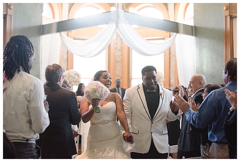 Traditional white and blush dallas wedding flowers at the Old Red Museum