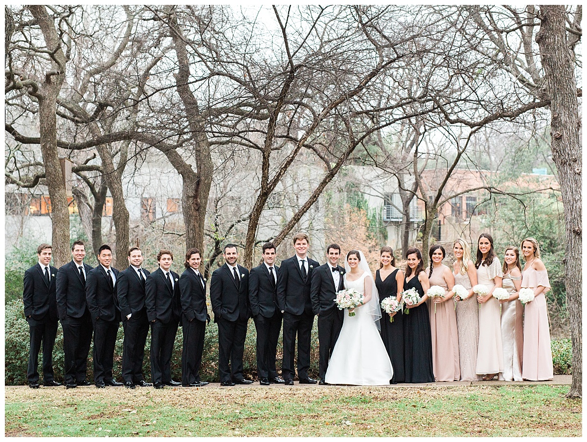 Timeless classic ivory and blush dallas wedding flowers